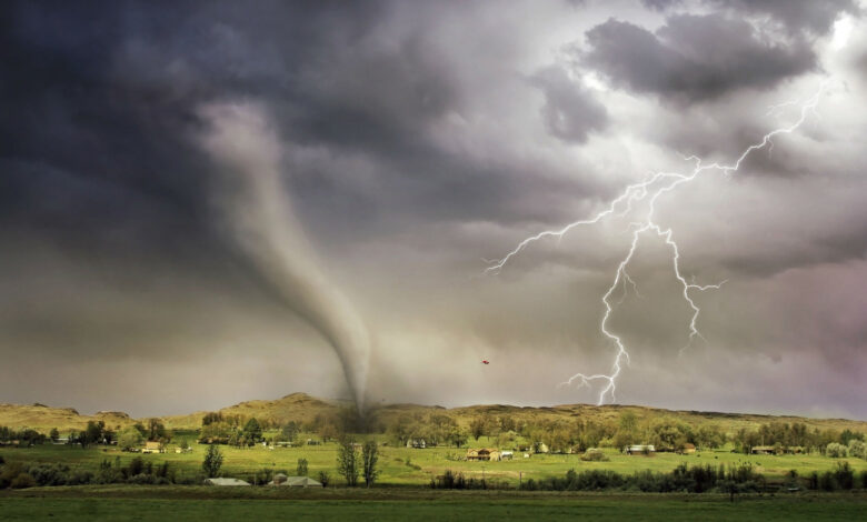 العاصفة كيرك تقترب من السويد: تحذيرات من رياح قوية وأمطار غزيرة. موقع Arabesch - أخبار عربية في أوروبا.