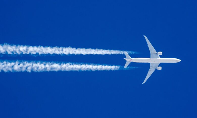 ارتفاع أسعار تذاكر الطيران في أوروبا.. ما علاقة النفط والتوترات العالمية؟Arabesch - أخبار عربية في أوروبا(6)